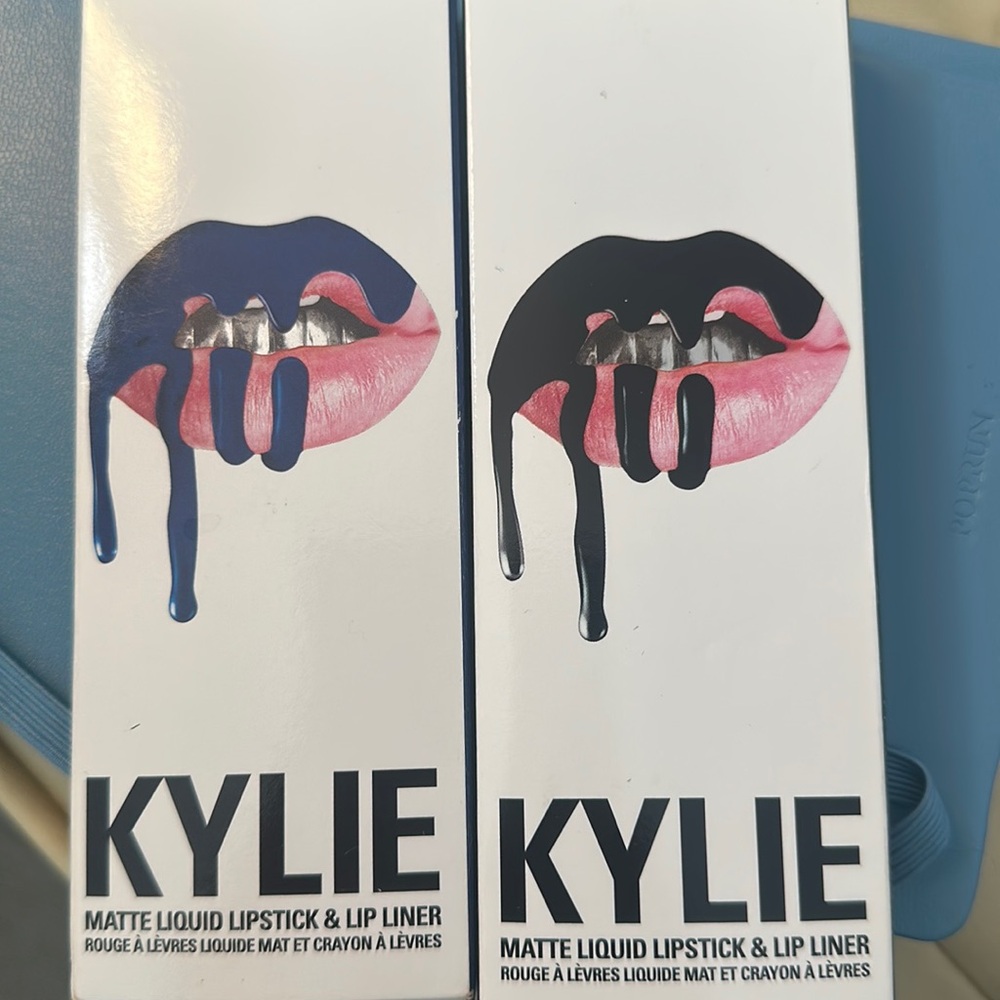 Kylie LipKit- FREEDOM + DEAD OF NIGHT